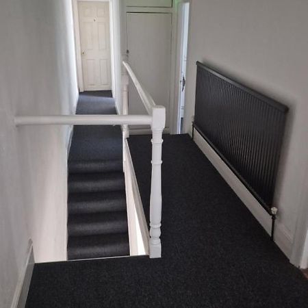 Mike'S Homestay Eastleigh Εξωτερικό φωτογραφία